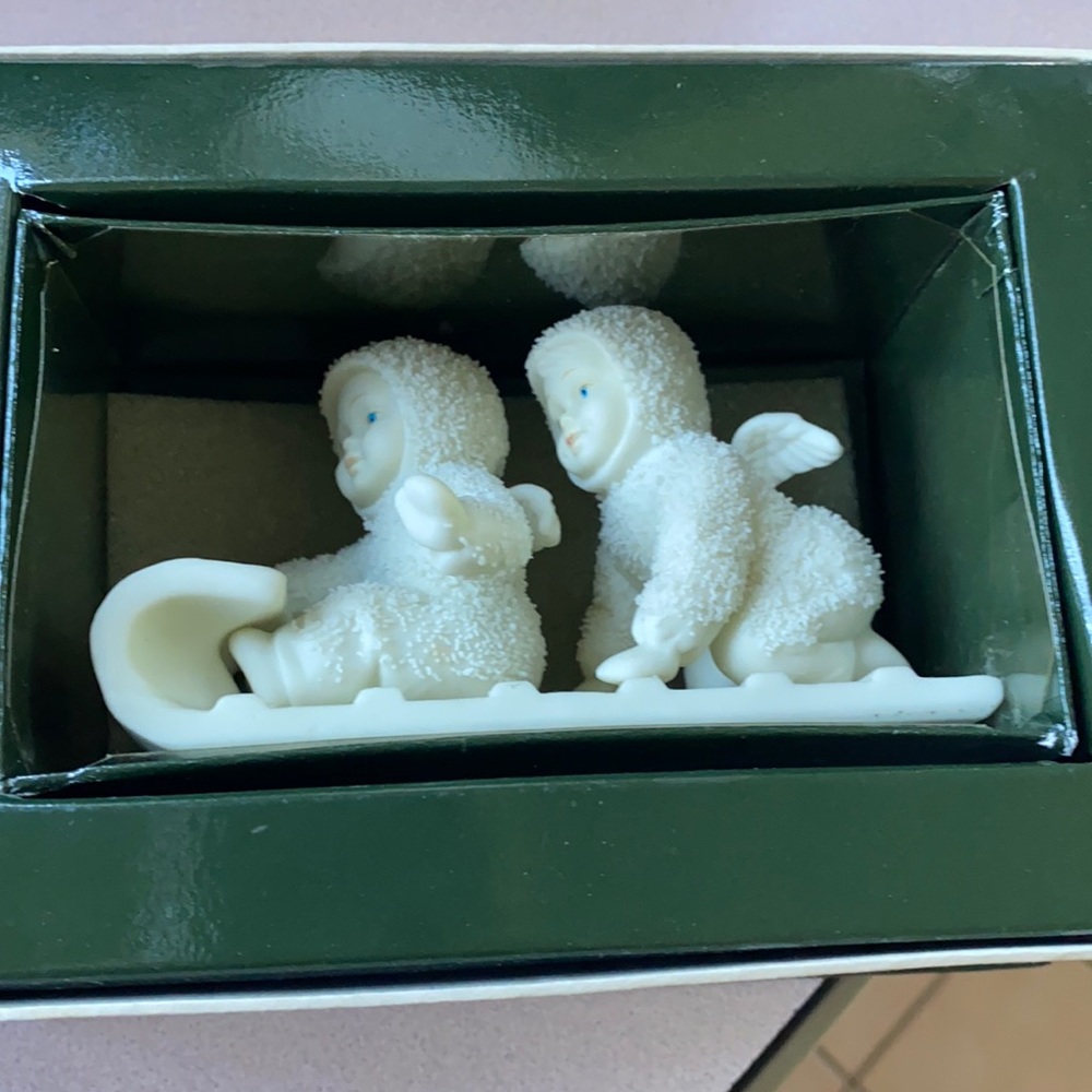 Dept. 56 Snowbabies Winter Tales "Down The Hill We Go!" #7960-0